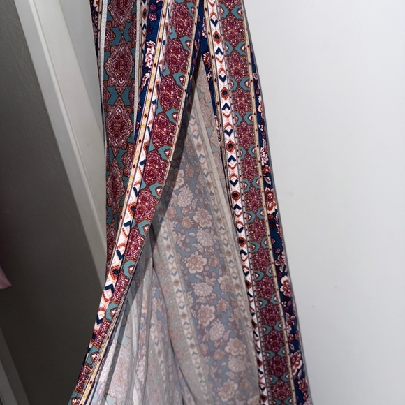 Various Print Dress with Tie Back - Picture 2 of 4